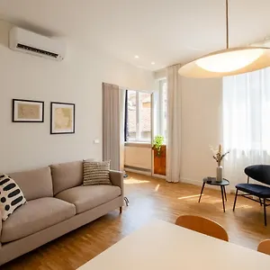  Apartment Realkasa Gallery Blue Italy